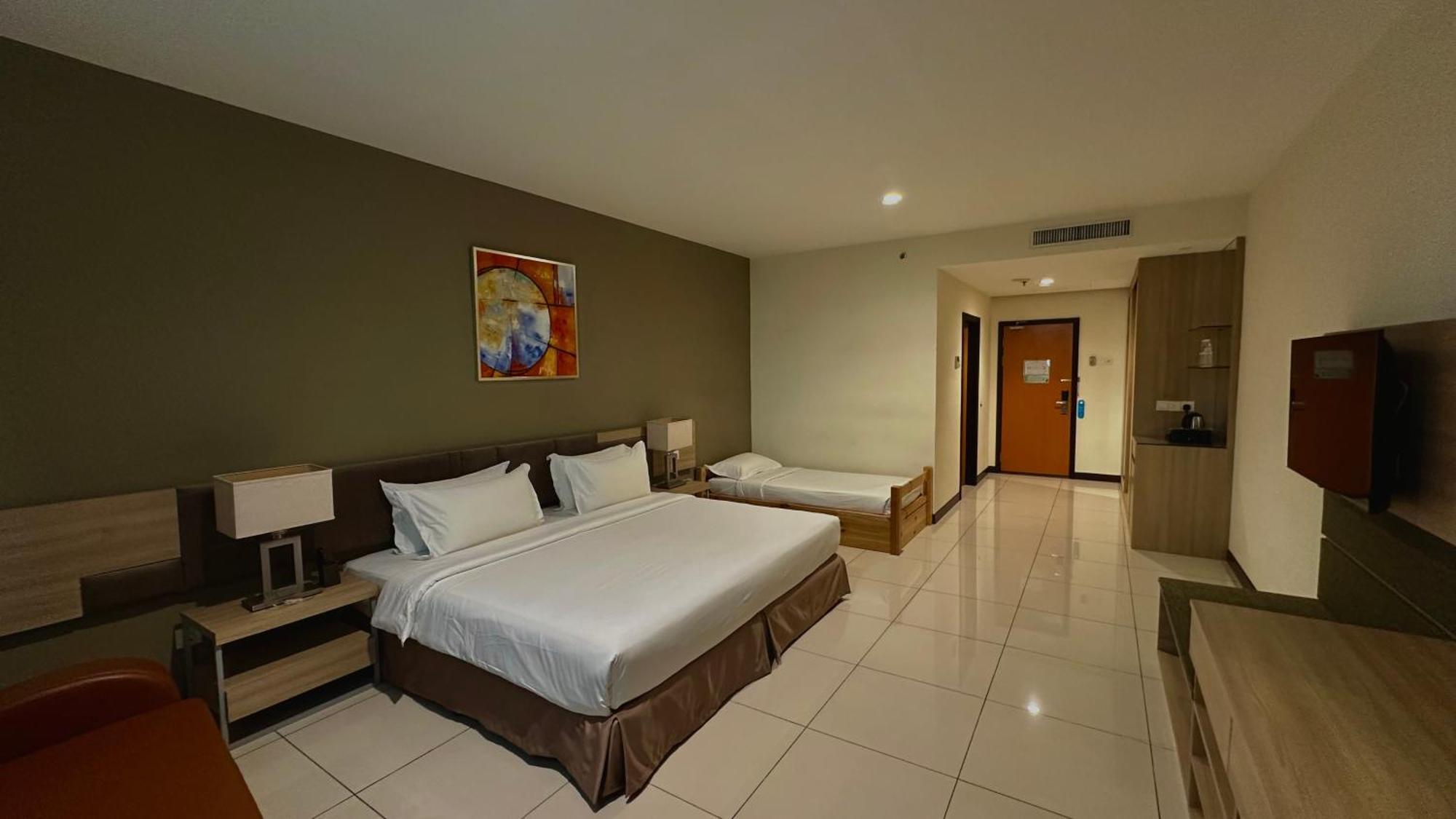 One Pacific Hotel And Serviced Apartments George Town Ngoại thất bức ảnh